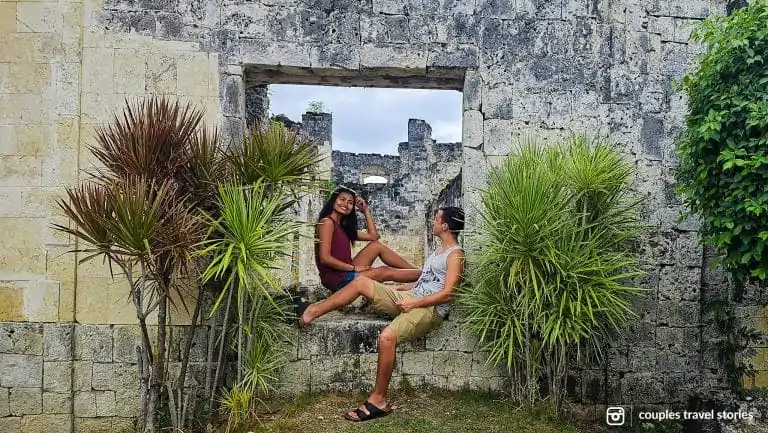 Couple in the ruins at Cebu, Philippines, one of the cities for digital nomads